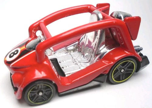 2018 HOT WHEELS KICK KART #8 RED 1:64 DIECAST 2 1/2" CAR W CHROME WHITE & YELLOW