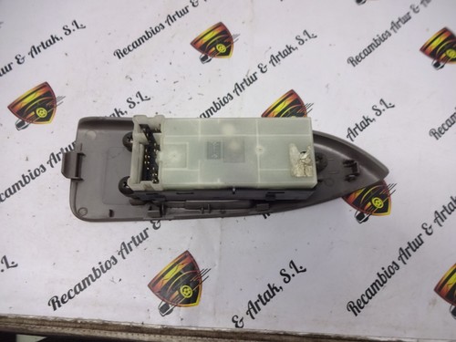 Window Switch Nissan Cabstar Renault Maxity 25401MB00A 25401-MB00A - Picture 2 of 3