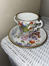 VintageL  Lenox 1983 Smithsonian "Vienna c 1730 Reproduction" Cup And Saucer LS