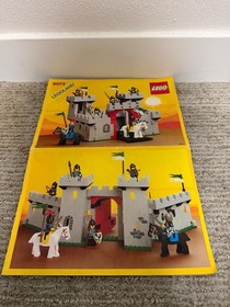 LEGO Castle: Black Falcons Knight's (6073) 99% Complete SEE DESCRIPTION