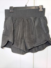Running Shorts Athletic Womens Quick Dry High Waisted with zip pockets Med NWT