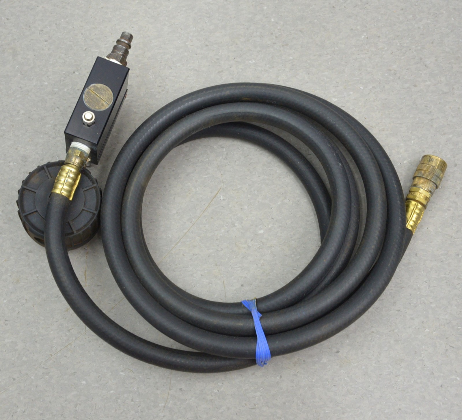 Milton Industrie 17-6F-506 Universal High Flow Safety Tire Inflator Kit Military