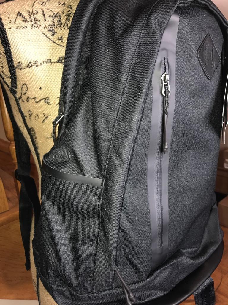 nike sportswear tech cheyenne