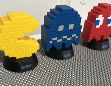 Pac-Man 4in Lights Bundle - PAC-MAN, BLINKY, TURN-TO-BLUE GHOST - SM11
