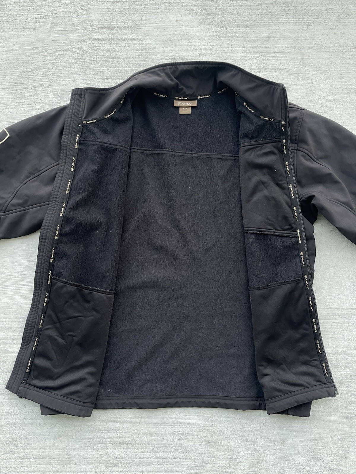 Ariat Logo Softshell Jacket Water Resistant Men’s… - image 3