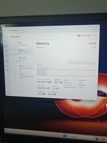 Lenovo ThinkPad P16v Gen 1 AMD Ryzen 9 4K UHD 32GB 512GB RTX 2000 Ada Warranty - Bild 8 von 9