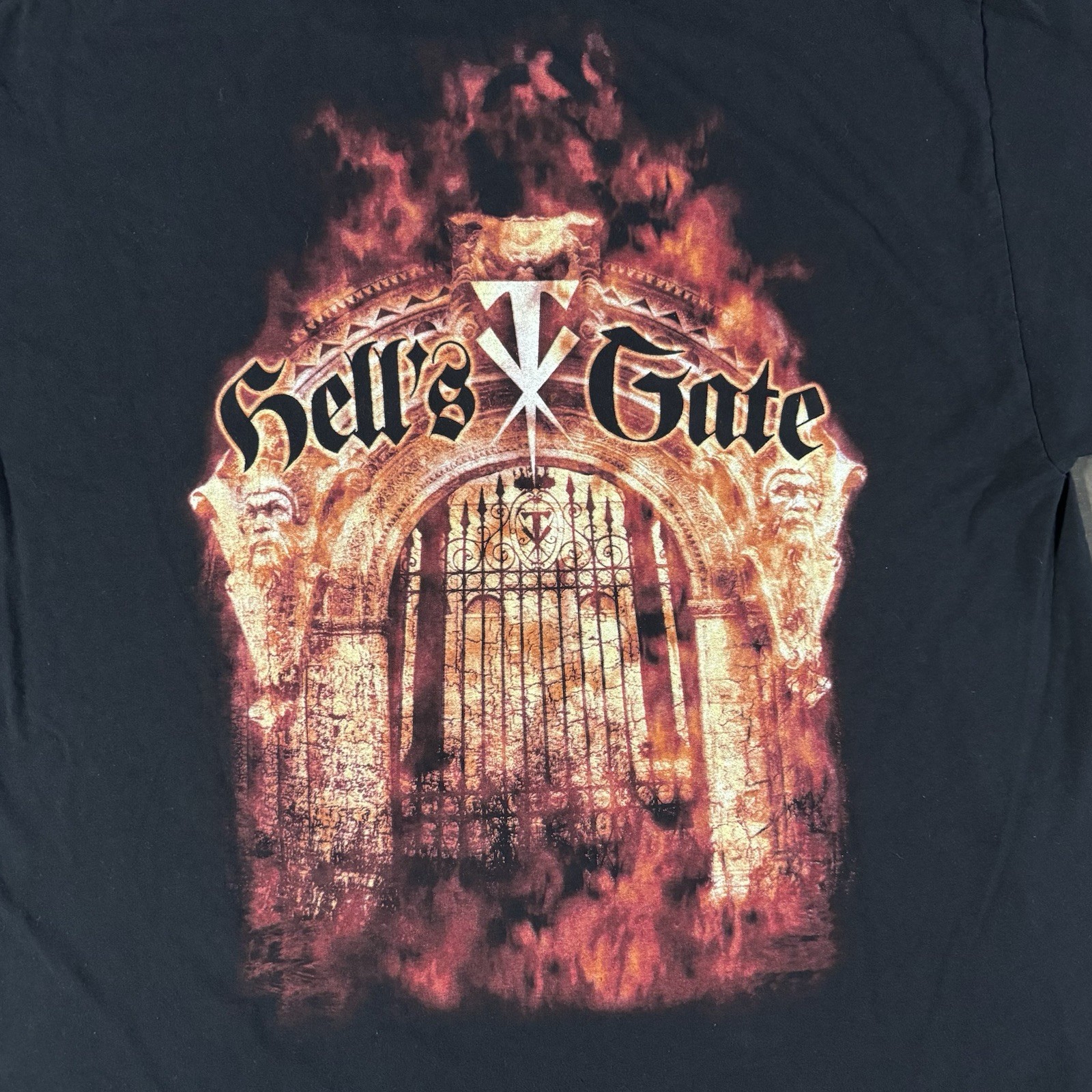 2007 WWE Undertaker Hells Gate Flame Graphic Shir… - image 7
