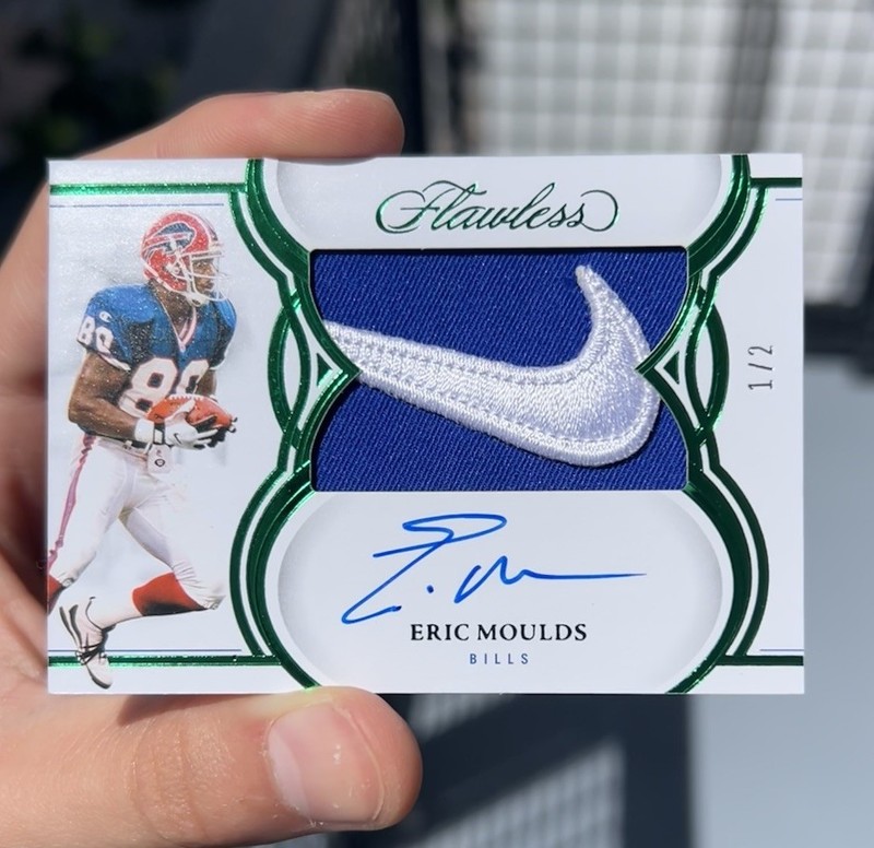 2025 Panini Flawless ERIC MOULDS /2 On Card Auto Nike Swoosh Patch BUFFALO BILLS