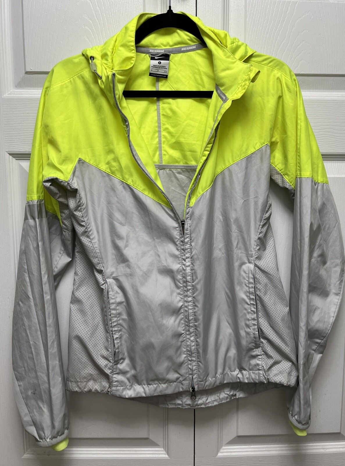 SACAI X NIKE Nike Giacca da Pioggia Donna Leggera da Corsa Small P Grigio e Giallo