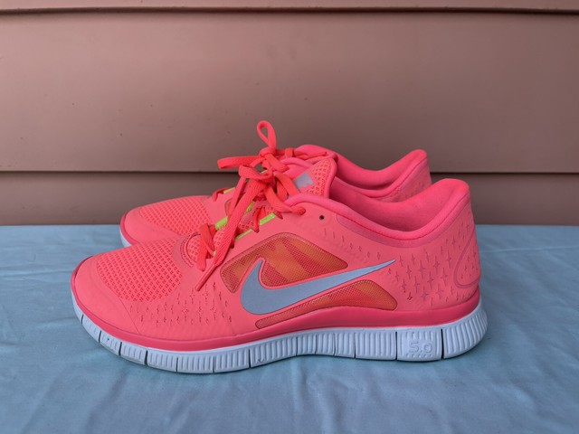 nike frees coral