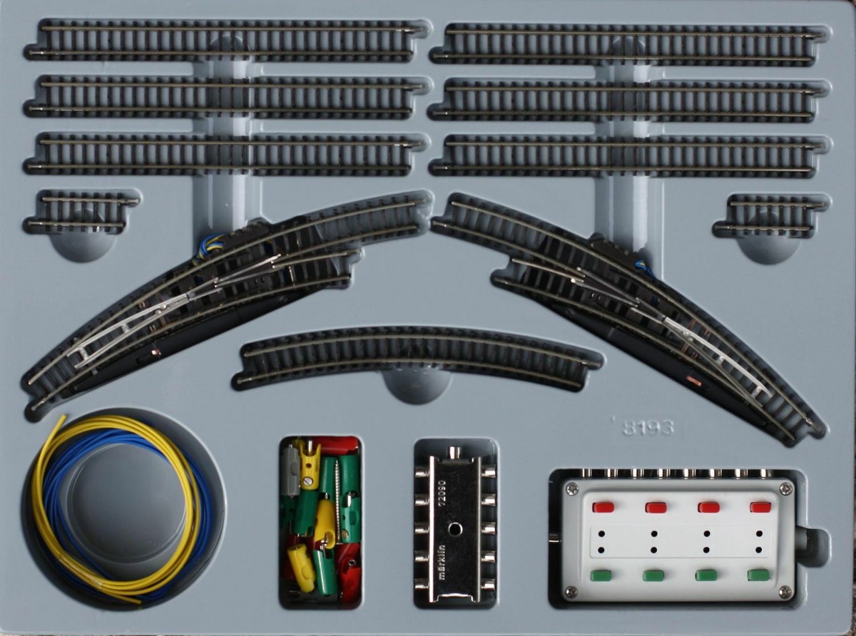 MARKLIN T2 鉄道模型 Marklin 8193 Z Scale T2 Track Extension Set for sale online