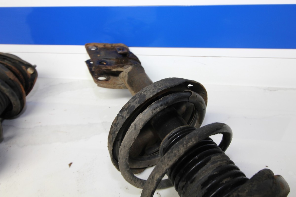 05-07 SUBARU WRX STI OEM FRONT STRUT SET PAIR LEFT RIGHT