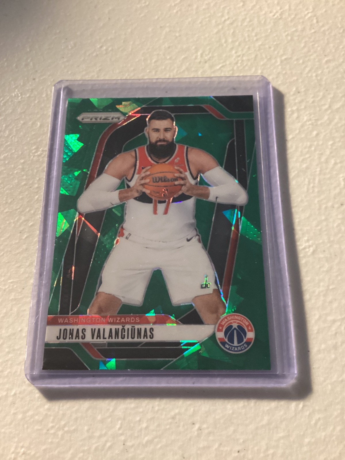 2024-25 Panini Prizm - Jonas Valanciunas #76 Green Ice Prizm