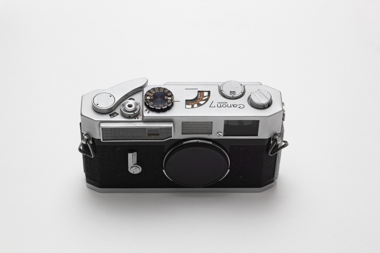 (Near Mint) Voigtlander Heliar 40mm f2.8 ASPH LTM lens with Canon 7 35mm Camera