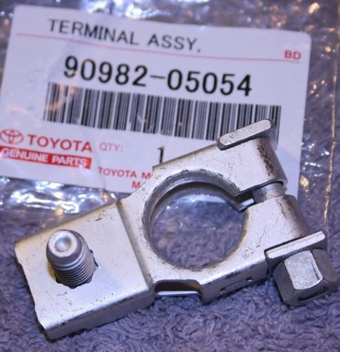 Genuine Toyota Lexus OEM Positive Battery Terminal 90982-05037 – Silver, Direct Fit