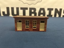 Unbranded HO Single Story Warehouse Building Red NO BOX