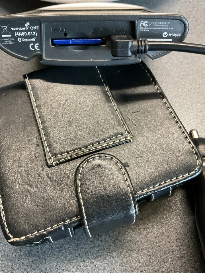 Biete Hier Ein TomTom One - Bild 2 von 4