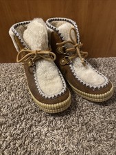 Vintage 1970 s Women s Winter Boots/Tan Suede Leather Fleece Line Wedge Heel