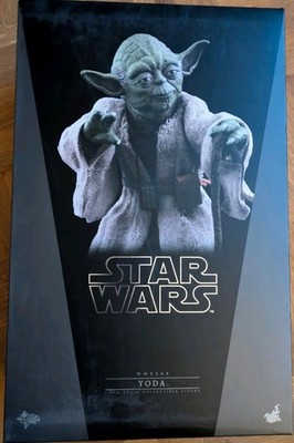  Hot Toys MMS369 STAR WARS Episode V Das Imperium schlägt zurück Yoda   sealed 