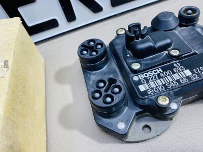 NOS Genuine MERCEDES BENZ Bosch W126 Ignition Control Module  
