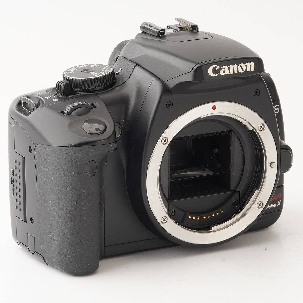 Canon EOS Kiss Digital X / EF-S 18-55mm f/3.5-5.6 II USM | eBay Canon EOS Kiss Digital X / EF-S 18-55mm f/3.5-5.6 II USM | eBay