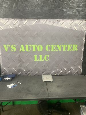 2008 Toyota Prius Overhead Console with Map Lights and Storage Compartment