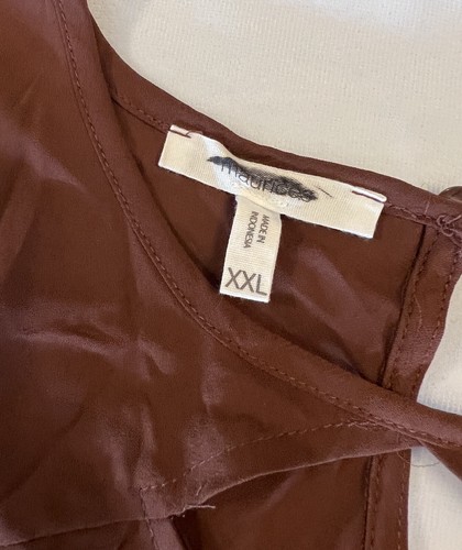 XXL MUJER MAURICES 2X CAMISA BLUSA Marrón CUTOUT Floral Talla Grande Verano Top NUEVO - Imagen 5 de 8