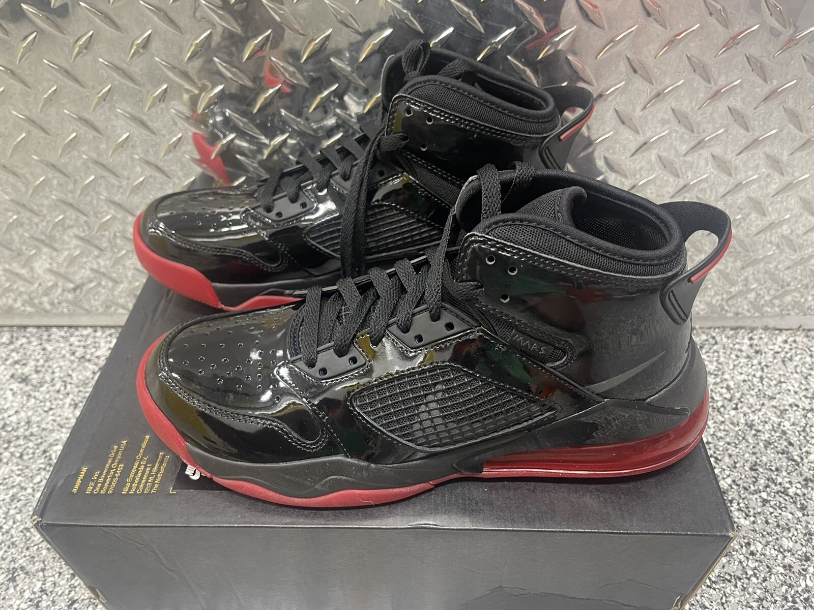 Nike Air JORDAN Mars 270 BRED CD7070 006 Black PatentRed Air Max 270 Sz 9  #76970 | eBay