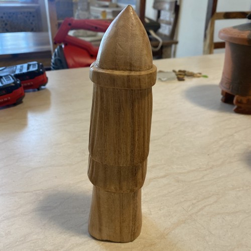 2 Viking Hand Carved wood Statues. Purchased In Sweden! - 第 9/9 張圖片