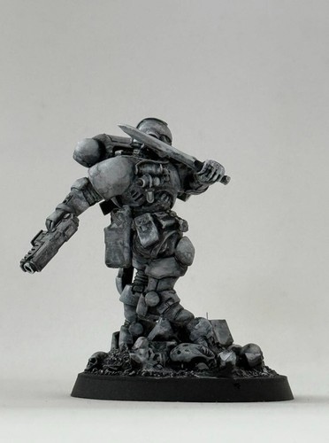 Space Marine Reiver Lieutenant in Phobos Armor 40k bits - 第 4/8 張圖片