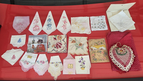 Vintage Ladies Cotton & Lace Handkerchief 20 Pc Lot, Embroidered, Crochet Heart