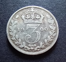 1900 Threepence - Queen Victoria Veiled Head - British Silver Coin