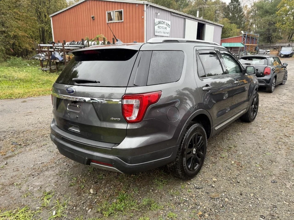 Sistema de exaustão completo original Ford Explorer 2016-2019 - Imagem 2 de 4