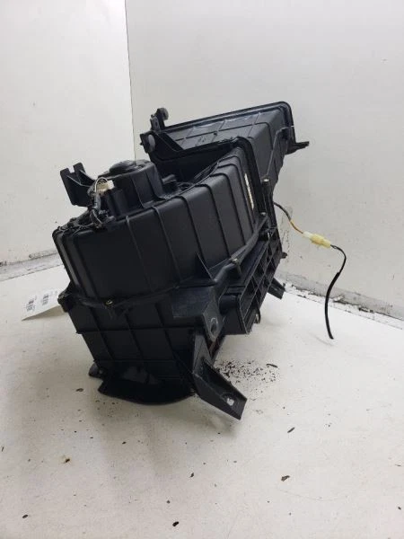 Purificador de aire 2,4 L 4 cilindros compatible con 99-03 GALANT 729406 Foto 2 de 2