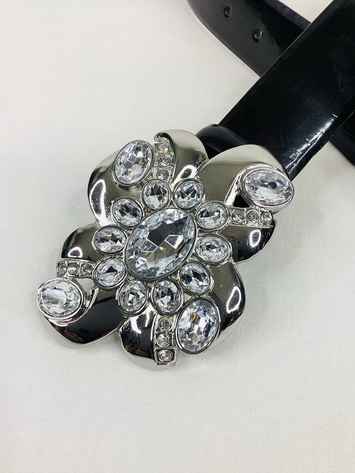 Cinturón Casa Blanca Mercado Negro Estrás Cuero Charol Negro TALLA XS (28”) Foto 2 de 4