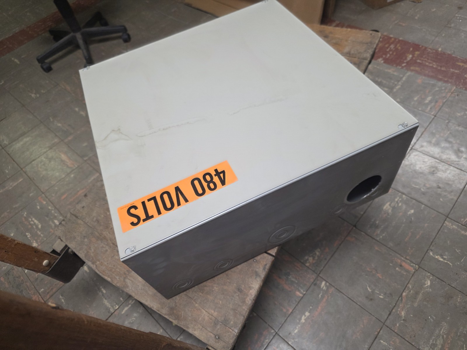 Used Milbank 242410SC1 Junction / Pull Box 24" x 24" x 10"