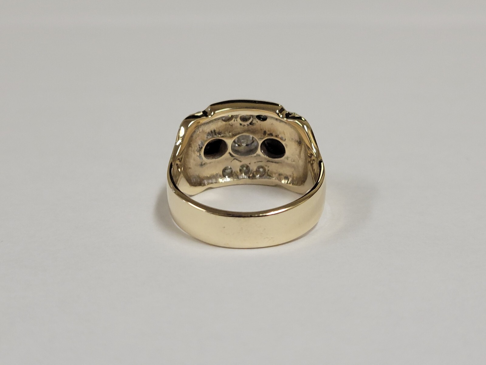 Picture 4 of 14