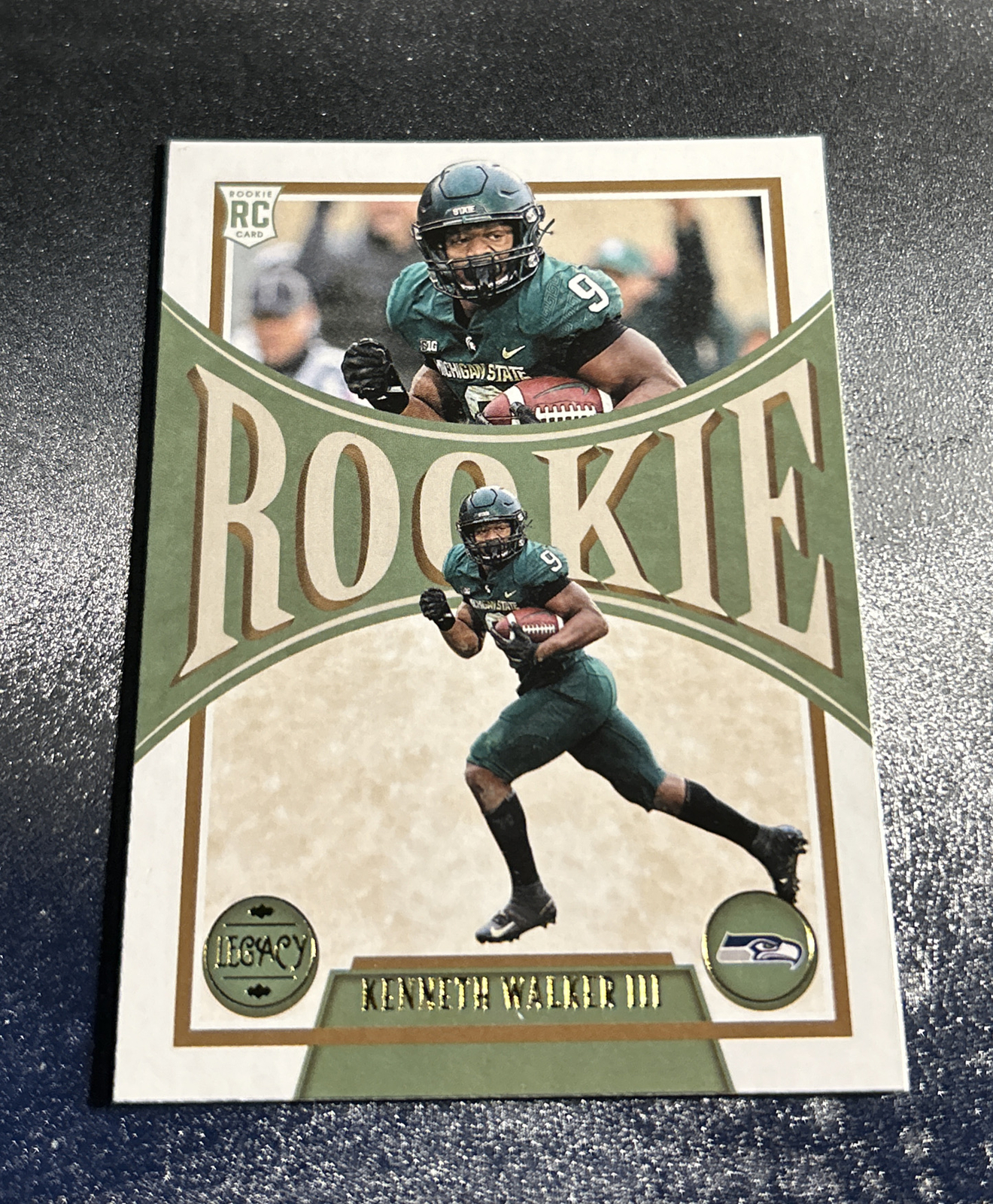 2022 Panini Legacy KENNETH WALKER III ROOKIE CARD RC #158