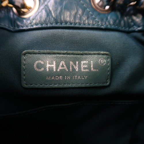 CHANEL Herringbone CC SHW Gabrielle Backpack Lambskin Leather Green - Picture 6 of 14