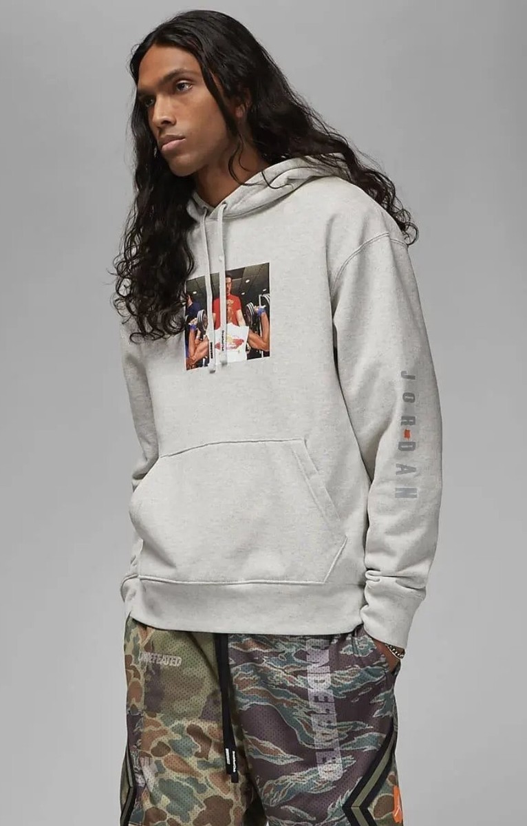 Air Jordan x Undefeated Hoodie Heather Grey DX6317-050 Men's Size