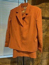 NWT Le Suit 2 Piece Salmon Color Skirt Suit Size 18