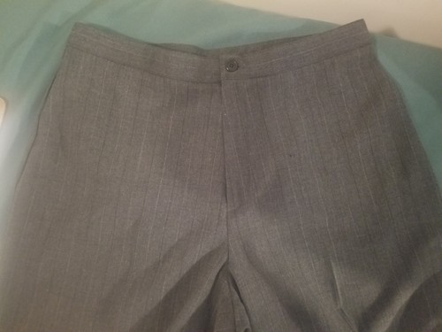 Pantalones de carrera para mujer 12 Briggs NY clásicos carbón pin rayas 30" con 29" pulgadas usados en excelente estado - Imagen 7 de 12