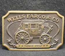 XB21109 NOS VINTAGE 1970s  WELLS FARGO  CO.  ADVERTISEMENT MENS BELT BUCKLE