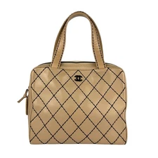 Auth CHANEL Wild Stitch Handbag Beige/Black Leather - z5589