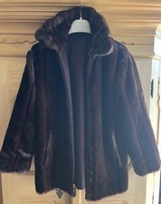 Webpelz ungetragen Nerzoptik Wendejacke Größe 38 Auberginenbraun Fellimitat