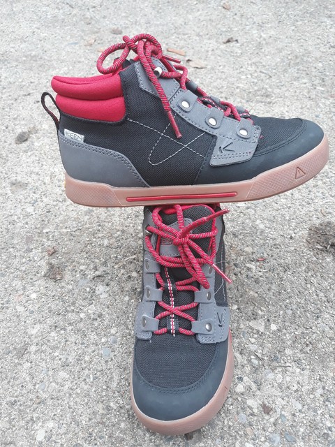 waterproof shoes for toddlers