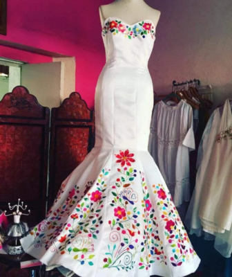 floral embroidered dresses Vine Embroidered Midi Dress main image 0