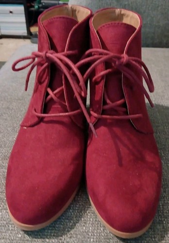 Maurices Boots Women 8 Daphne Ankle Booties Burgandy Faux Leather Heeled Lace Up - Picture 9 of 12