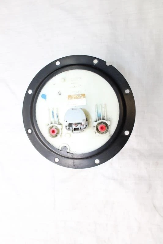 2012 LEXUS IS250 XE20 СЕДАН #255 ТОПЛИВНЫЙ НАСОС СЛЕВА - Изображение 4 из 4