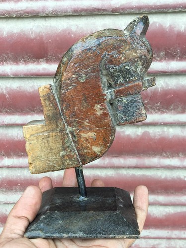 Vecchia rara statua cavallo tribale in legno artigianale vintage con supporto base - Foto 2 di 10